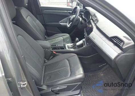 2020 Audi Q3 Premium 45 Tfsi S Line Quattro Tiptronic from USA, damaged, VIN WA1DECF35L1113148